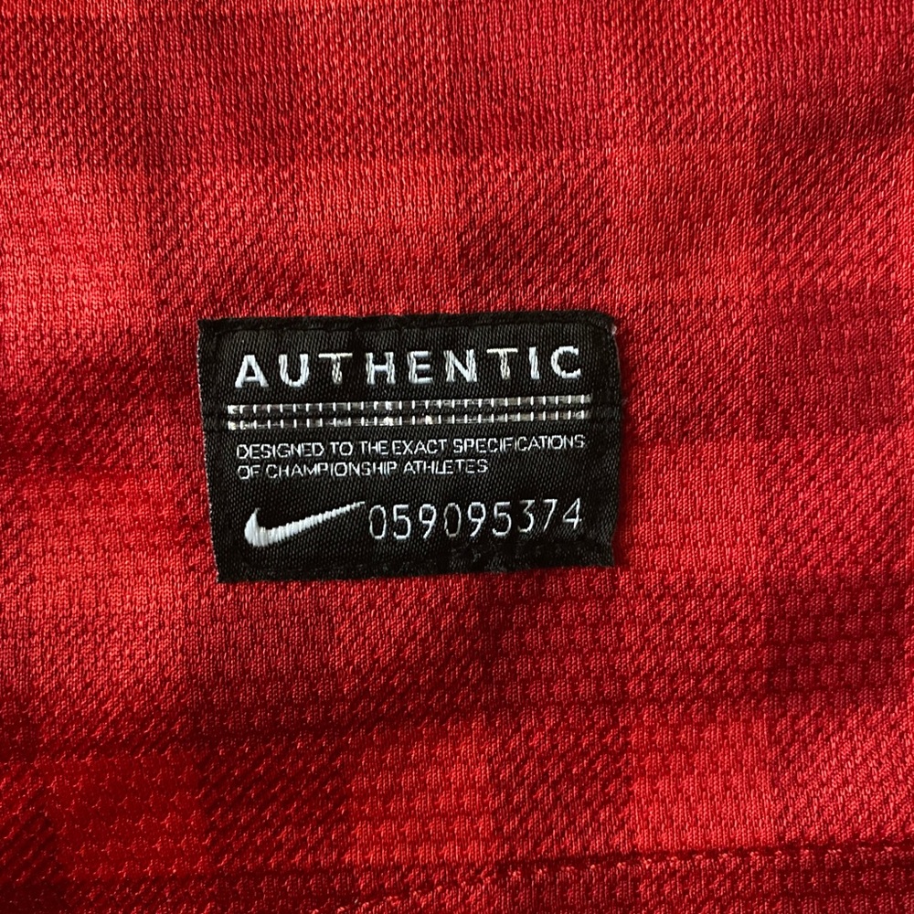 Manchester United Nike Vintage Jersey - Picture 4 of 5